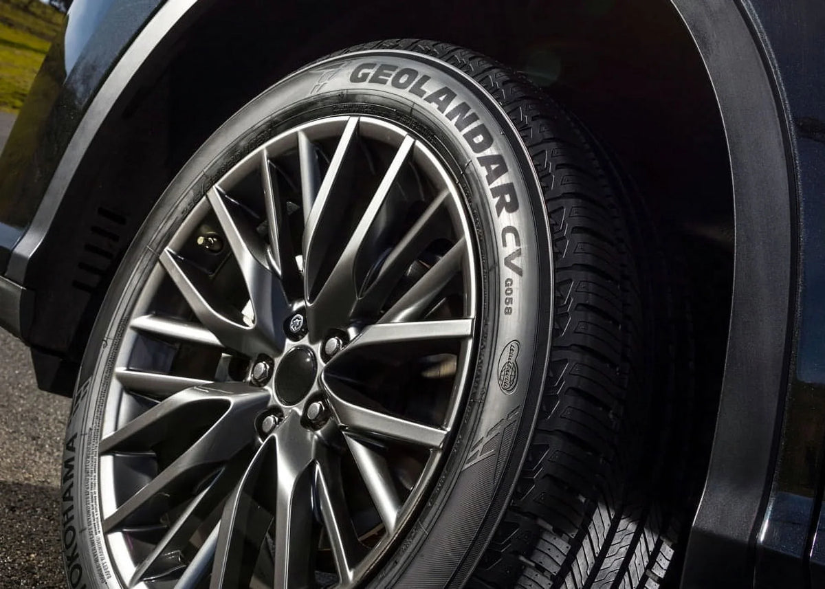 Yokohama Geolandar  G058 225/55R17 97V  All Season Tire